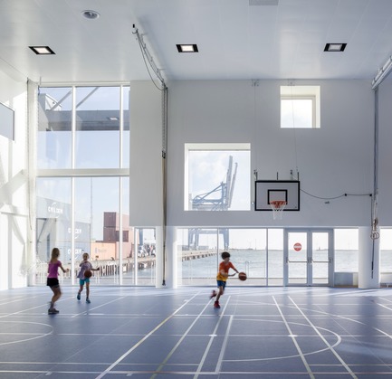 Dossier de presse | 1379-02 - Communiqué de presse | CIS – Copenhagen International School Nordhavn - C.F. Møller Architects - Architecture institutionnelle - Crédit photo : Adam Mørk