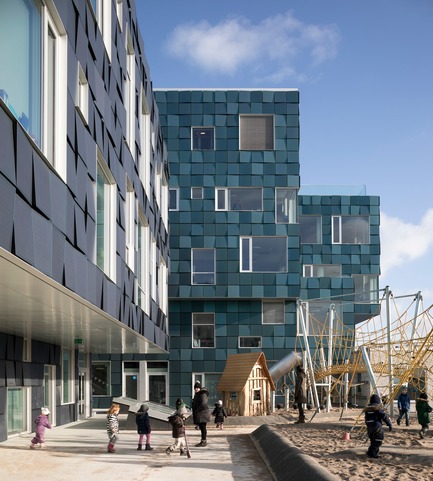 Dossier de presse | 1379-02 - Communiqué de presse | CIS – Copenhagen International School Nordhavn - C.F. Møller Architects - Architecture institutionnelle - Crédit photo : Adam Mørk