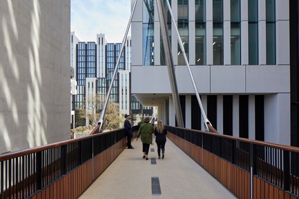 Dossier de presse | 2317-04 - Communiqué de presse | London Wall Place:Building on history - Make Architects - Architecture commerciale - The walkways include four bridges&nbsp; - Crédit photo : Make Architects