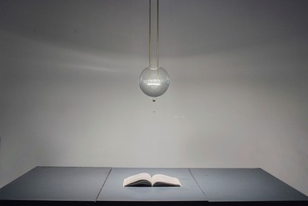Press kit | 1895-07 - Press release | L A M P Winners Announced for 2018 Annual International Lighting Design Competition - L A M P (Lighting Architecture Movement Project) - Competition -   Emerging runner-up ~ Bolla by Giulia Liverani for OliveLab&nbsp;from Turin, Italy.&nbsp;CONCEPT:&nbsp; Balance isn’t something you easily get, it’s something you have to gain. The Universe itself is constantly searching for its equilibrium, balancing different elements to reach an ideal condition. Similarly, BOLLA is able to constantly equilibrate power and temperature to guarantee the desired lifetime of its LED.  - Photo credit: LAMP&nbsp;