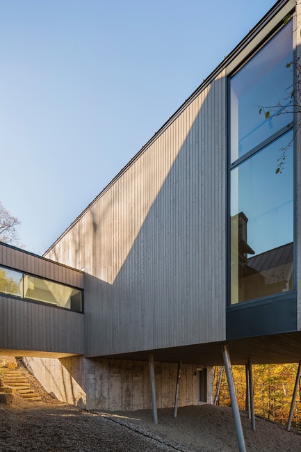 Press kit | 880-13 - Press release | Workshop on a Cliff - MU Architecture - Residential Architecture - Photo credit: Ulysse Lemerise Bouchard
