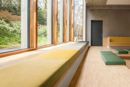 Dossier de presse | 2672-02 - Communiqué de presse | Introduction de la marque Vescom aux États-Unis - Vescom - Design industriel - Vescom - vinyl upholstery - Jemo &amp; Scott - Crédit photo : Vescom