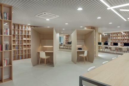 Dossier de presse | 1878-01 - Communiqué de presse | Discover the CoWork Lounge by INFORM Contract and BuzziSpace at IDS Vancouver, Sept 20 to 23 - Inform Contract - Évènement + Exposition - Acoustic Essentials: BuzziBooth&nbsp;<br><br>Library Sopot - Sopoteka, Sopot, Poland&nbsp;<br> - Crédit photo : Tom Kurek