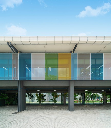 Press kit | 2605-02 - Press release | JPDA Makes History With Certification of First Passive House Building In South Asia - Jordan Parnass Digital Architecture - Commercial Architecture - Exterior with Window Screens - Photo credit: Ganidu Balasuriya