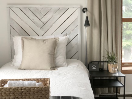 Press kit | 3385-01 - Press release | Discover Boho Dunham - KABIN inc. - Commercial Interior Design - BOHO Dunham Interior -&nbsp;Shared Rooms - Photo credit: KABIN