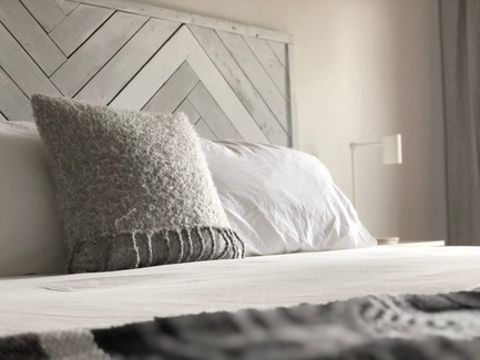 Press kit | 3385-01 - Press release | Discover Boho Dunham - KABIN inc. - Commercial Interior Design -  BOHO Dunham Interior - Private rooms  - Photo credit: KABIN
