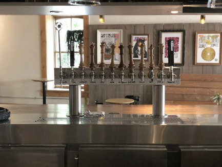 Press kit | 3385-01 - Press release | Discover Boho Dunham - KABIN inc. - Commercial Interior Design - Dunham Brewery - Photo credit: KABIN