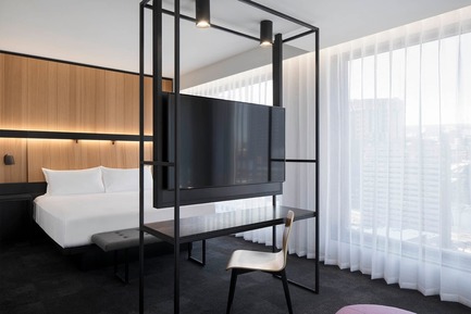 Press kit | 1317-05 - Press release | Hôtel Monville: An ‘Heir’ of Sophistication - ACDF Architecture - Commercial Architecture - Photo credit: Adrien Williams