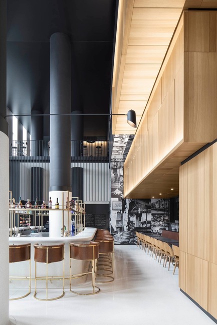 Press kit | 1317-05 - Press release | Hôtel Monville: An ‘Heir’ of Sophistication - ACDF Architecture - Commercial Architecture - Photo credit: Adrien Williams