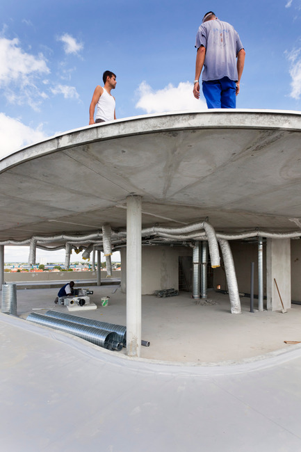 Dossier de presse | 1040-02 - Communiqué de presse | Aalta - Martin Duplantier Architectes - Architecture commerciale - Crédit photo : Arthur Péquin