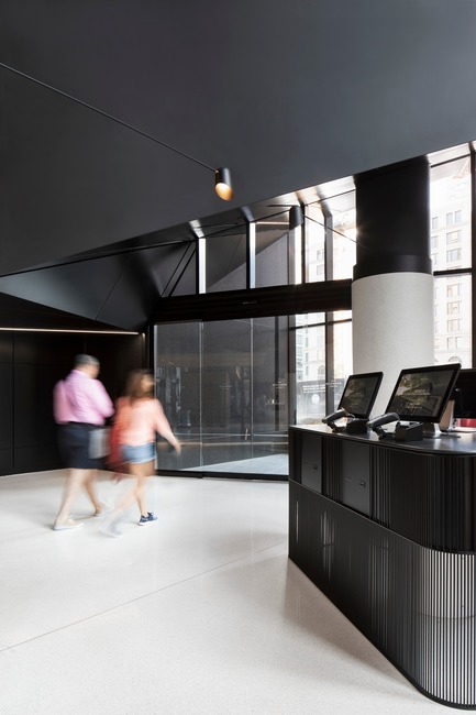 Press kit | 1317-05 - Press release | Hôtel Monville: An ‘Heir’ of Sophistication - ACDF Architecture - Commercial Architecture - Photo credit: Adrien Williams