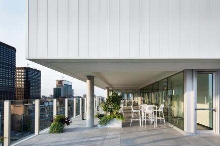 Press kit | 1317-05 - Press release | Hôtel Monville: An ‘Heir’ of Sophistication - ACDF Architecture - Commercial Architecture - Photo credit: Adrien Williams