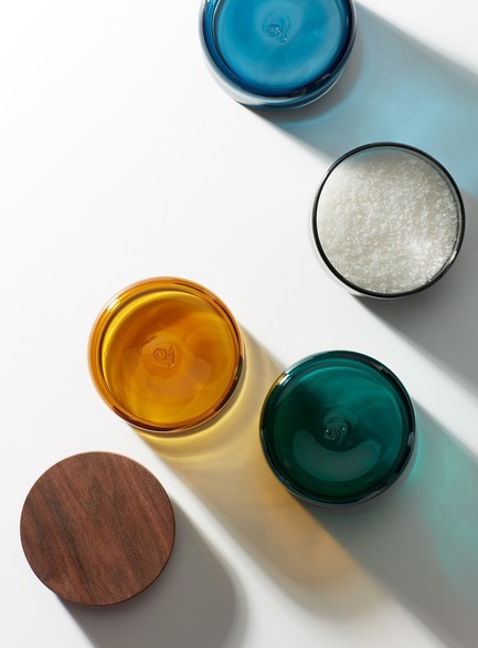 Press kit | 3518-01 - Press release | Simons Supports Canadian Makers with Launch of Fabrique1840 - La Maison Simons - Product - A+J Métissage<br>
