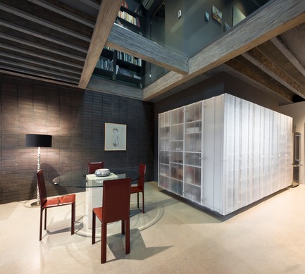 Dossier de presse | 3211-01 - Communiqué de presse | Berge des glaces - INDESIGN inc CONRATH architecte - Architecture résidentielle - Salle à diner - Crédit photo : Marc Cramer