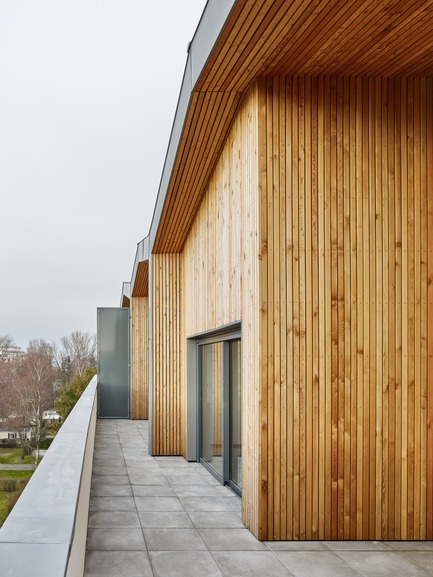 Dossier de presse | 1151-07 - Communiqué de presse | Les Cabanes du Lac - PietriArchitectes - Architecture résidentielle - Les Cabanes du Lac, Aix-les-Bains, PietriArchitectes - Crédit photo : Kevin Dolmaire