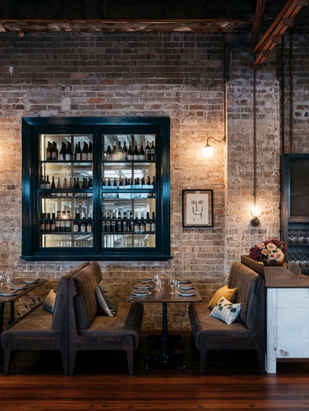 Press kit | 2887-04 - Press release | Stanton&Co - Alexander &CO. - Commercial Interior Design -  Cellar and Banquette Seating - Photo credit: Felix Forest