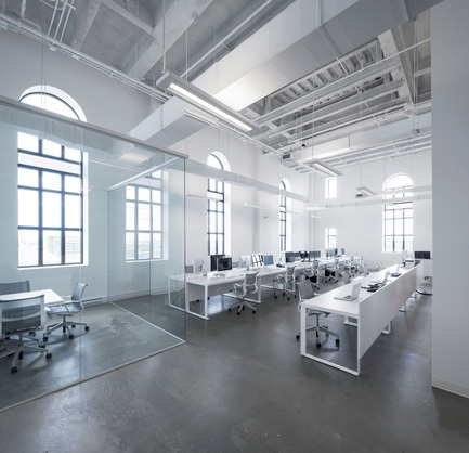 Dossier de presse | 1047-01 - Communiqué de presse | Design des bureaux de BLUE Communications - Jean Guy Chabauty & Anne Sophie Goneau - Design d’intérieur commercial - Crédit photo : Stéphane Groleau