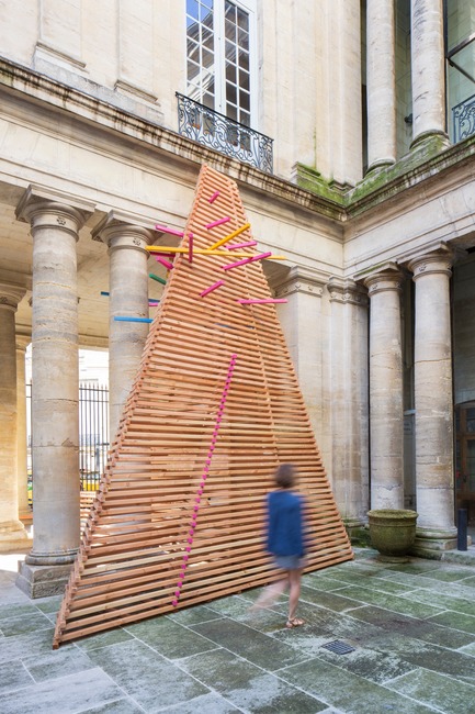 Dossier de presse | 982-42 - Communiqué de presse | Prisme - ATELIER VECTEUR + Karole Biron + Jose Luis Torres - Évènement + Exposition - Prisme -&nbsp;ATELIER VECTEUR, KAROLE BIRON ET JOSE LUIS TORRES - Crédit photo :  Photoarchitecture - Festival des Architectures Vives 