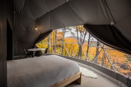 Dossier de presse | 1527-08 - Communiqué de presse | Dômes Charlevoix - Bourgeois / Lechasseur architectes - Architecture de paysage - Crédit photo : Maxime Valsan