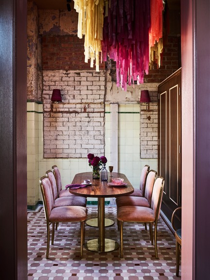 Press kit | 2887-05 - Press release | The Imperial Hotel - Alexander &CO. - Commercial Interior Design - Photo credit: Anson Smart