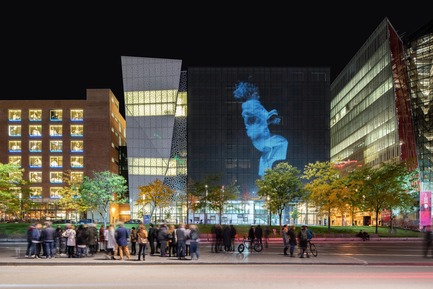 Dossier de presse | 675-13 - Communiqué de presse | L’Édifice Wilder – Espace Danse obtient la certification LEED NC, niveau argent - Ædifica - Architecture institutionnelle -  L’Édifice Wilder – Espace Danse&nbsp;<br>CONSORTIUM : Lapointe Magne + Ædifica   - Crédit photo :   David Boyer  