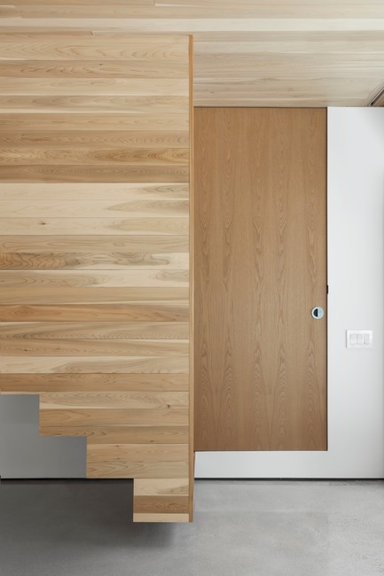 Press kit | 720-12 - Press release | TRIPTYCH - yh2 - Residential Architecture - Photo credit: Maxime Brouillet