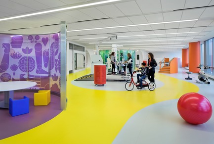 Dossier de presse | 661-51 - Communiqué de presse | INSIDE World Festival of Interiors Announces Day One Winners from RAI Amsterdam - Inside World Festival of Interiors - Concours - Health Winner: Shirley Ryan AbilityLab by HDR + Gensler + Clive Wilkinson Architects - Crédit photo : Michael Moran