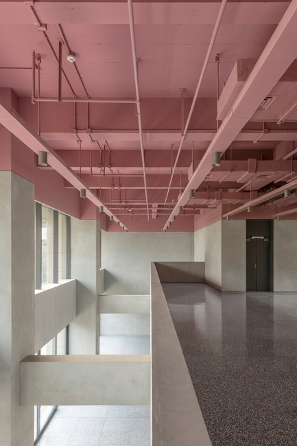 Dossier de presse | 661-51 - Communiqué de presse | INSIDE World Festival of Interiors Announces Day One Winners from RAI Amsterdam - Inside World Festival of Interiors - Concours - Education Winner: B Campus by AIM Architecture - Crédit photo : Dirk Weiblen &amp; Marc Goodwin &amp; Johan Sellén