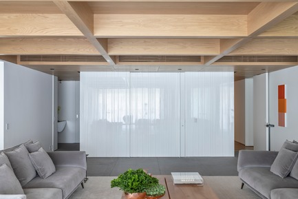 Dossier de presse | 3039-02 - Communiqué de presse | RBI Apartment - Coletivo Arquitetos - Design d’intérieur résidentiel - Living Room&nbsp; - Crédit photo : Ruy Teixeira&nbsp;
