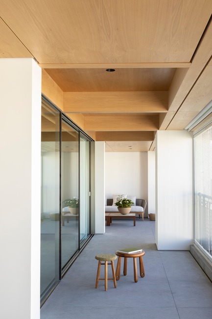Dossier de presse | 3039-02 - Communiqué de presse | RBI Apartment - Coletivo Arquitetos - Design d’intérieur résidentiel - Terrace&nbsp; - Crédit photo : Ruy Teixeira&nbsp;