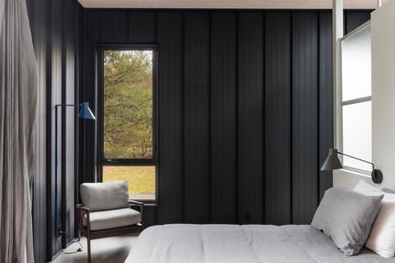 Press kit | 1332-03 - Press release | A Playful Rural Industrial Aesthetic - Tux Creative - Residential Architecture - Photo credit: Maxime Brouillet
