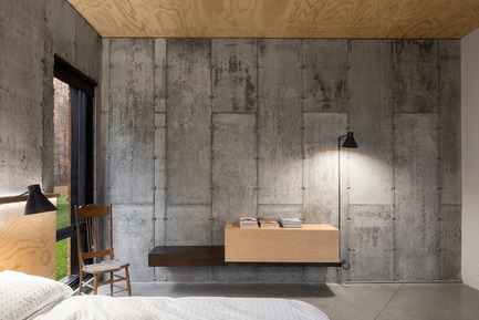 Press kit | 1332-03 - Press release | A Playful Rural Industrial Aesthetic - Tux Creative - Residential Architecture - Photo credit: Maxime Brouillet