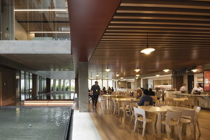 Dossier de presse | 661-52 - Communiqué de presse | INSIDE World Festival of Interiors Announces Day TwoWinners from RAI Amsterdam - Inside World Festival of Interiors - Concours - Civic, Culture &amp; Transport Winner: Australian Embassy by BVN - Crédit photo : John Gollings