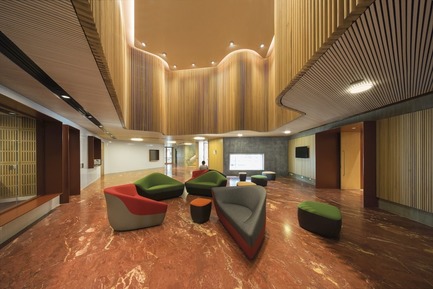 Dossier de presse | 661-52 - Communiqué de presse | INSIDE World Festival of Interiors Announces Day TwoWinners from RAI Amsterdam - Inside World Festival of Interiors - Concours - Civic, Culture &amp; Transport Winner: Australian Embassy by BVN - Crédit photo : John Gollings