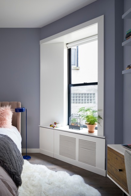Press kit | 2875-06 - Press release | Park Slope Duplex Apartment - Barker Architecture Office - Residential Interior Design - Teen bedroom with furniture by Room and Board and custom window seat and radiator enclosure. - Photo credit: Amy Barkow