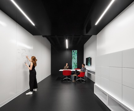 Dossier de presse | 916-13 - Communiqué de presse | Menkès Shooner Dagenais LeTourneux Architectes   donne un nouveau souffle au Planétarium Dow - Menkès Shooner Dagenais LeTourneux Architectes - Architecture institutionnelle - Crédit photo : Stéphane Brügger