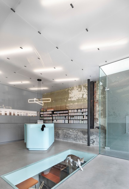 Dossier de presse | 673-21 - Communiqué de presse | Et les lauréats sont ! GRANDS PRIX DU DESIGN 12e édition - Agence PID - Concours -  Prix bureau de santé et clinique	<br>Hôpital vétérinaire du Parc	<br>T B A | Thomas Balaban Architecte avec Jean-Marc Renaud<br>  - Crédit photo : Adrien Williams<br>