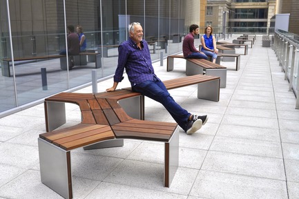 Dossier de presse | 673-21 - Communiqué de presse | Et les lauréats sont ! GRANDS PRIX DU DESIGN 12e édition - Agence PID - Concours - Design Industriel Prix mobilier urbain	<br>Mobilier urbain Modulo	<br>Mobilier Ora, conçu par Morelli Designers pour Ivanhoé Cambridge<br> - Crédit photo : Johnathan Côté<br>