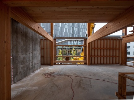 Dossier de presse | 2766-03 - Communiqué de presse | B76 - Skylab - Architecture commerciale -         Progress construction view: CLT Framework - Crédit photo : Stephen Miller