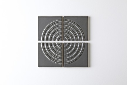 Press kit | 3895-01 - Press release | Signal Tile - Kristine Morich X Clayhaus Modern Tile - Product -  Signal Tile | Kristine Morich X Clayhaus Modern Tile | Radius Pattern03 - Photo credit: Ian Stout