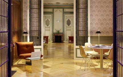 Dossier de presse | 3724-01 - Communiqué de presse | Axel Hotel Madrid - EL EQUIPO CREATIVO - Design d’intérieur commercial - Crédit photo : Adrià Goula