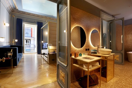 Dossier de presse | 3724-01 - Communiqué de presse | Axel Hotel Madrid - EL EQUIPO CREATIVO - Design d’intérieur commercial - Crédit photo : Adrià Goula