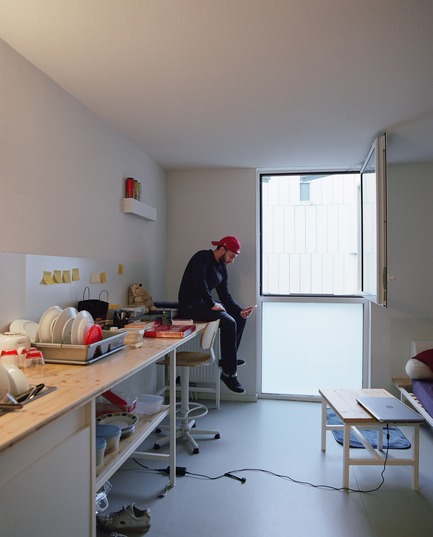 Dossier de presse | 3622-01 - Communiqué de presse | Résidence universitaire Olympe de Gouges - ppa • architectures + Scalene + AFA - Architecture résidentielle - Le logement (16 m²)  - Crédit photo : Antoine Seguin<br>