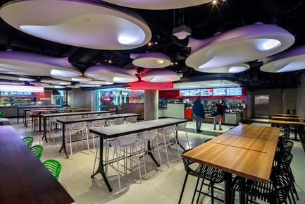 Press kit | 621-26 - Press release | Lightemotion Contributes to the new Union Station Food Court Lighting Atmosphere - Lightemotion - Lighting Design - Photo credit: Philip Castleton