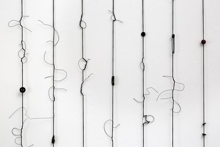 Press kit | 1607-08 - Press release | DesignTO is Where Art & Design Meet this January! - DesignTO - Event + Exhibition - Timelines by Lois Schklar -&nbsp; Timeline 4 detail ( elastic cord, objects)  - Photo credit: Peter Legris