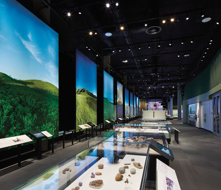 Press kit | 2073-09 - Press release | Discover the new Royal Alberta Museum - DIALOG - Institutional Architecture - Strict environmental conditions are required throughout the museum to keep the objects safe. Galleries are designed to be open and flexible spaces to accommodate changing exhibits over the next 100 years. - Photo credit: Tom Arban Photography Inc