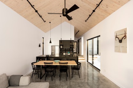 Dossier de presse | 1678-04 - Communiqué de presse | Chalet du Bois Flotté - BOOM TOWN - Architecture résidentielle - Crédit photo : Maxime Brouillet