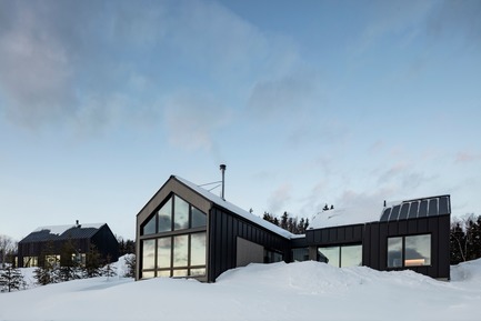 Dossier de presse | 1678-04 - Communiqué de presse | Chalet du Bois Flotté - BOOM TOWN - Architecture résidentielle - Crédit photo : Maxime Brouillet