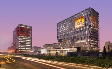 Press kit | 1456-04 - Press release | Tata Consultancy Services Software Development Campus Fosters Community and Celebrates Indian Culture - Yazdani Studio of CannonDesign - Commercial Architecture - Photo credit:  Dave Burk Photography 