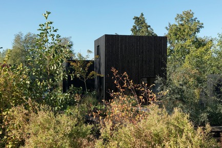 Dossier de presse | 863-03 - Communiqué de presse | Tiny Holiday Home - i29 interior architects & chris collaris - Design d’intérieur résidentiel - Crédit photo : ewout huibers